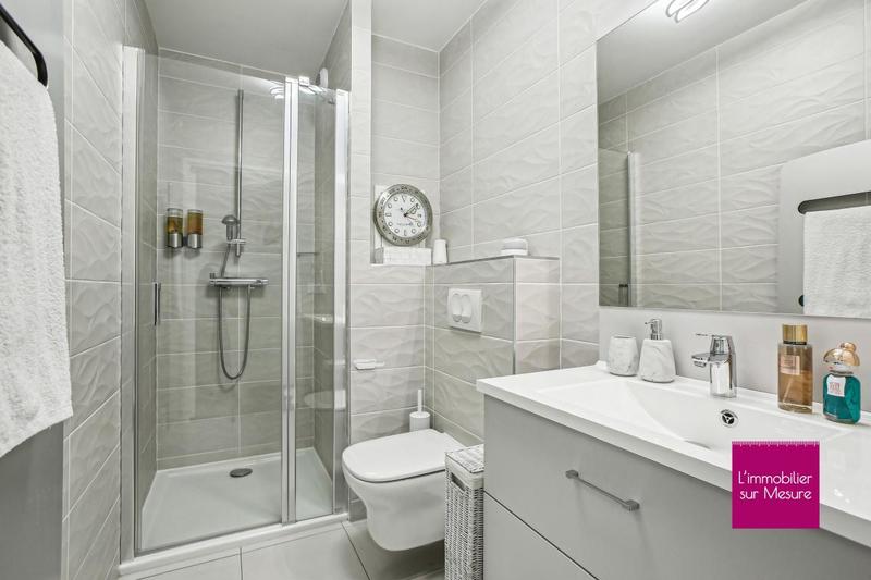 Appartement - 98 m² - 4 pièces