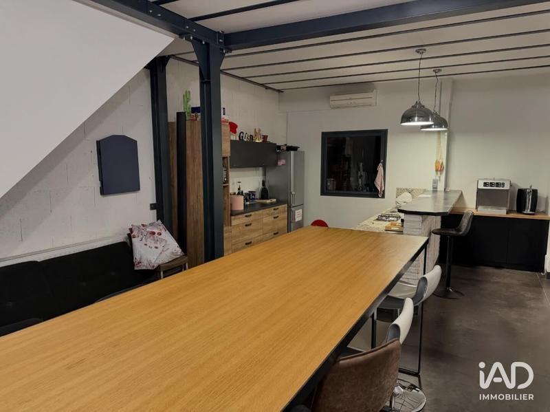 Local commercial - 564 m²