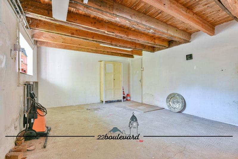 Maison ancienne - 193 m² - 7 pièces