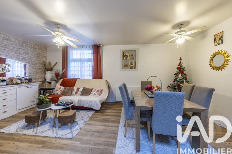 Maison de ville - 77 m² - 4 pièces