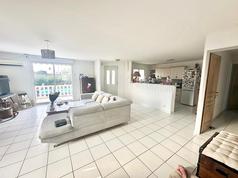 Maison - 90 m² - 4 pièces