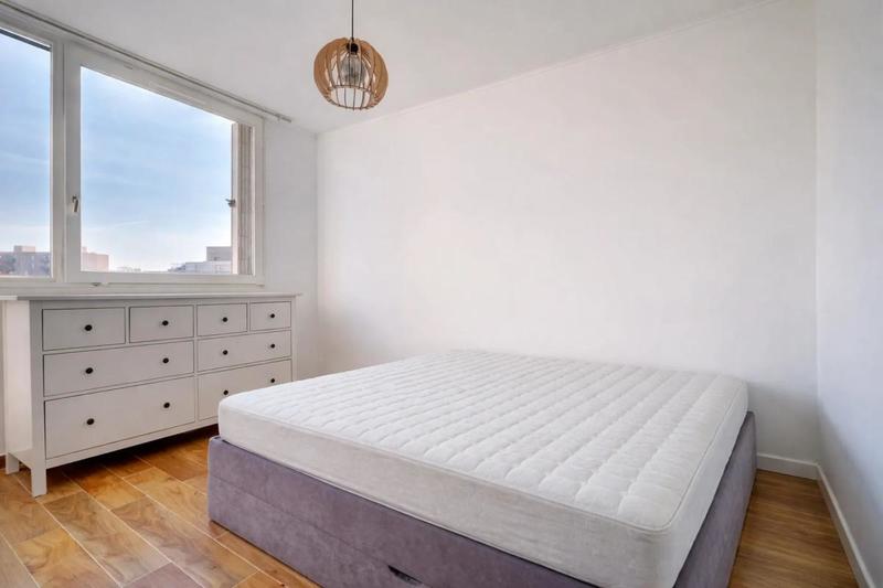 Appartement - 79 m² - 3 pièces