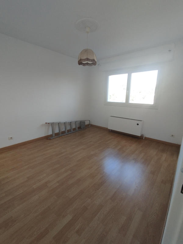 Appartement - 111 m² - 5 pièces
