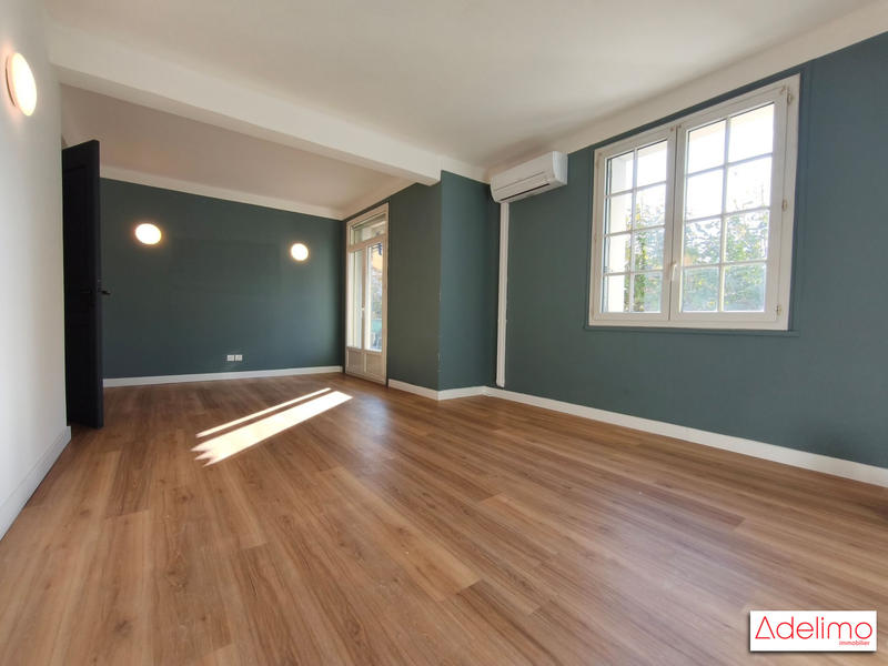 Appartement - 116 m² - 6 pièces