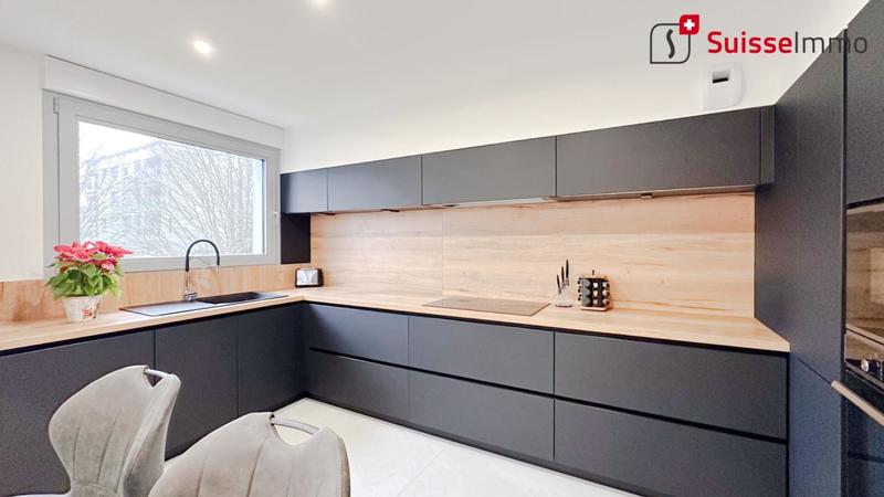 Appartement - 122 m² - 5 pièces