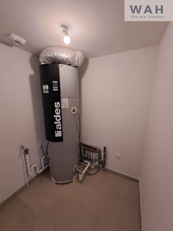 Appartement - 90 m² - 4 pièces