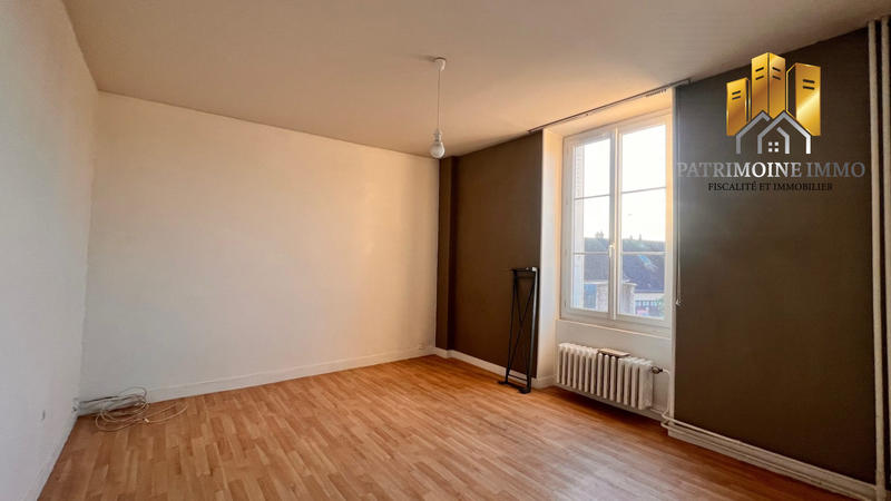 Maison - 205 m² - 9 pièces