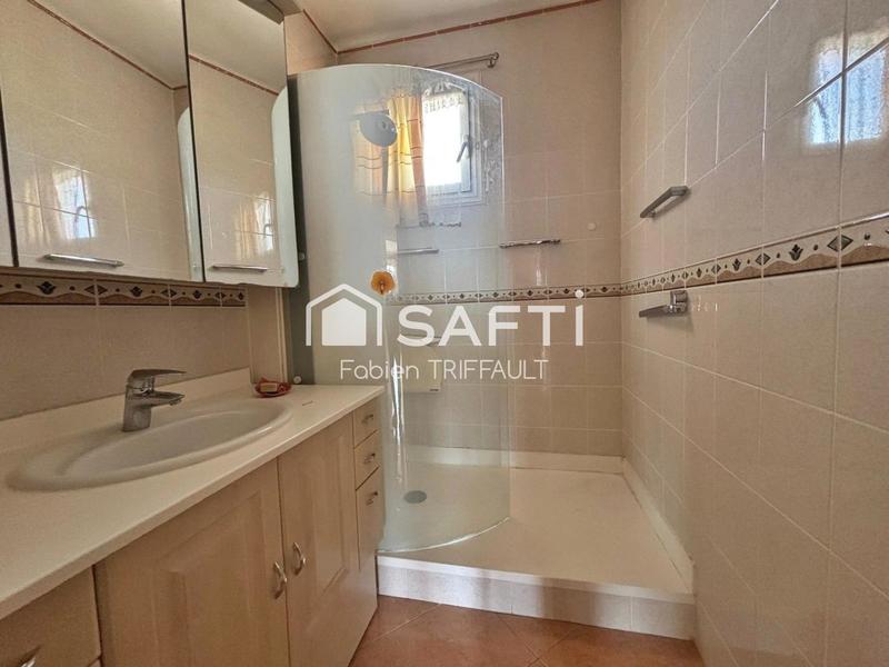 Appartement - 80 m² - 4 pièces