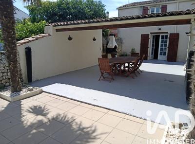 Maison - 200 m² - 6 pièces