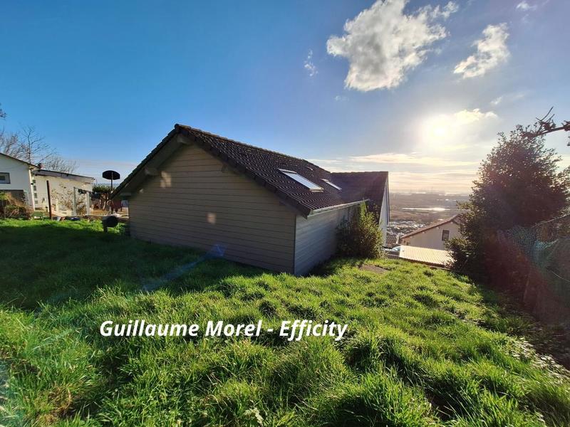 Maison - 112 m² - 7 pièces