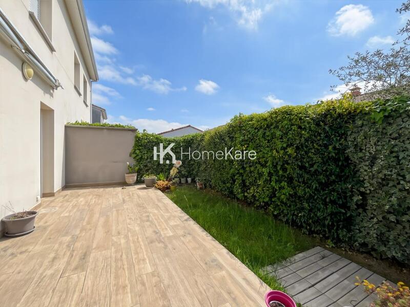 Maison - 80 m² - 4 pièces