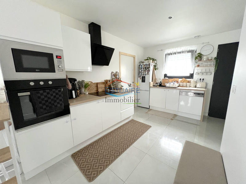 Maison - 102 m² - 5 pièces