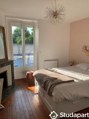 Chambre - 12 m² - 1 pièce