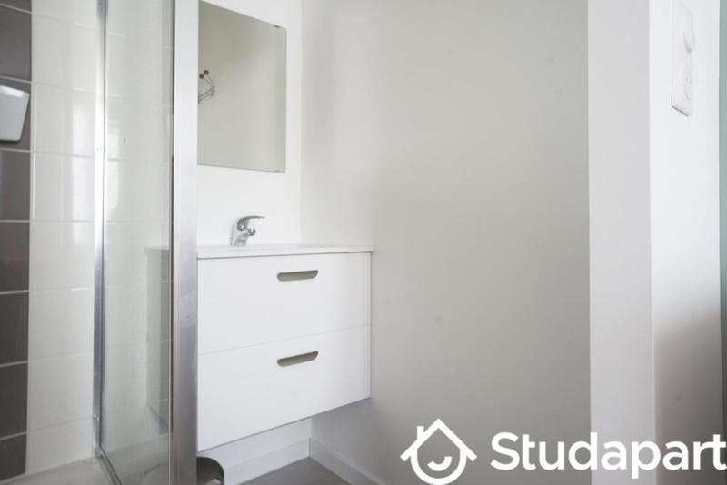 Chambre - 9 m² - 1 pièce