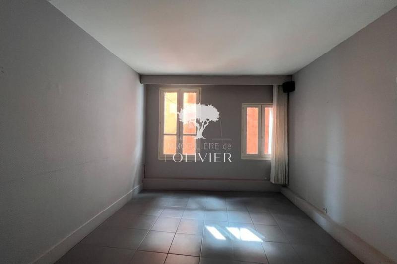 Appartement - 130 m² - 6 pièces