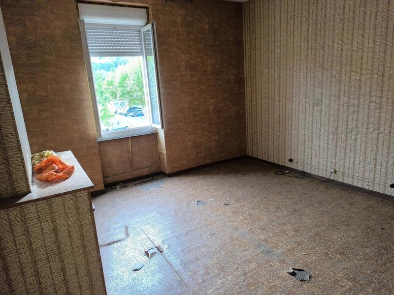 Maison - 220 m² - 12 pièces