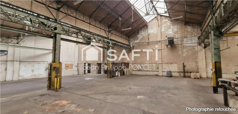 Immeuble - 1 600 m²