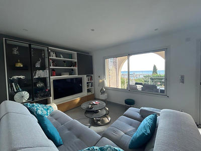 Maison - 108 m² - 4 pièces