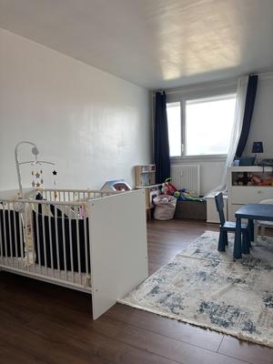 Appartement - 100 m² - 5 pièces