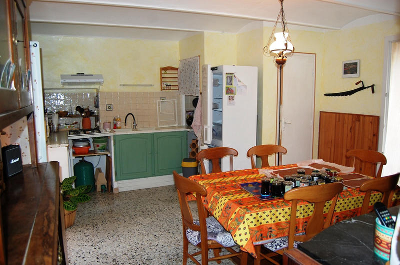 Maison - 250 m² - 9 pièces