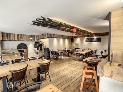 Fonds de commerce - 220 m²