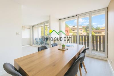 Appartement - 74 m² - 4 pièces