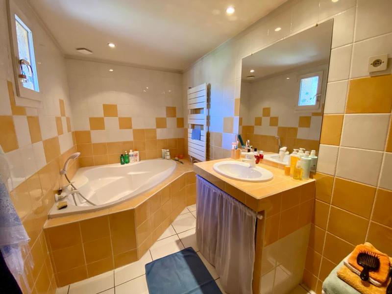 Maison ancienne - 220 m² - 8 pièces