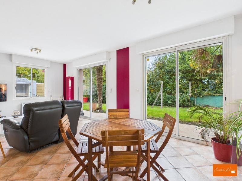 Maison - 98 m² - 5 pièces