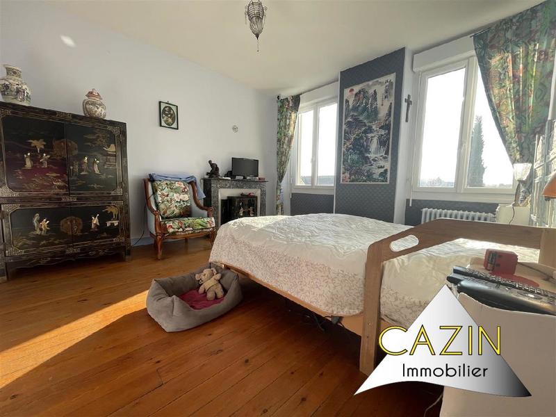 Maison - 198 m² - 7 pièces