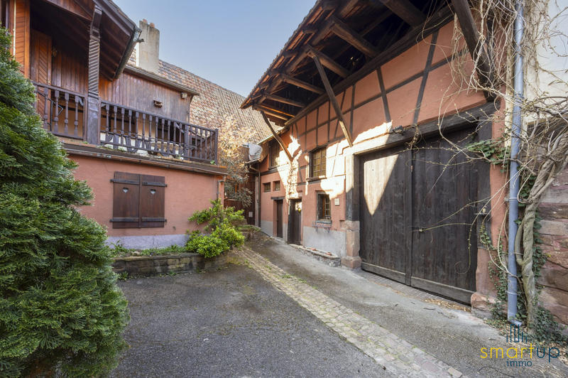 Maison traditionnelle - 156 m² - 6 pièces