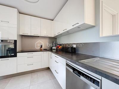 Maison - 157 m² - 5 pièces