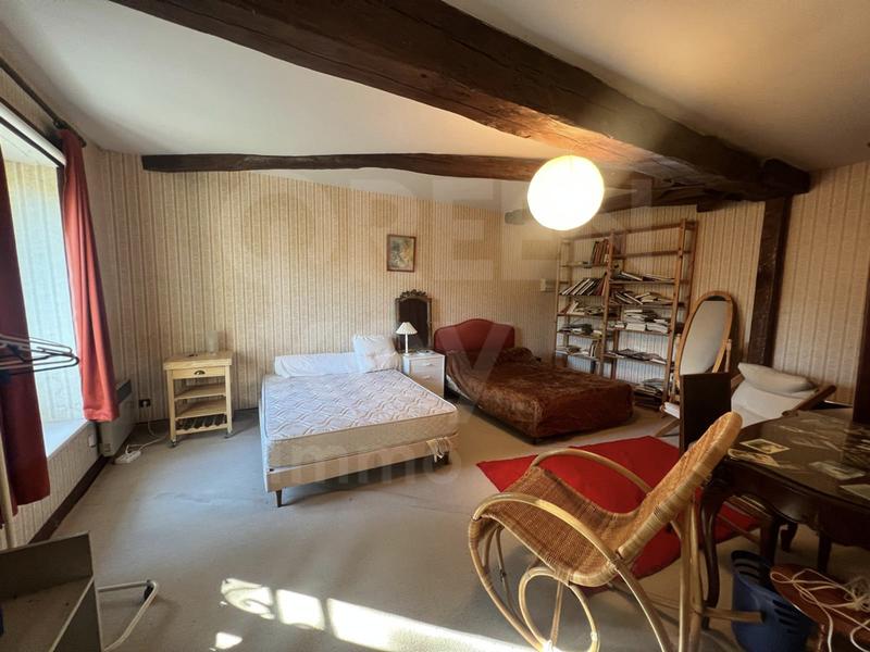 Maison - 197 m² - 5 pièces