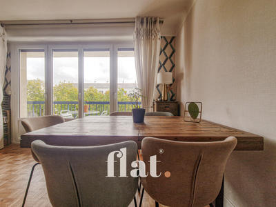 Appartement - 92 m² - 4 pièces