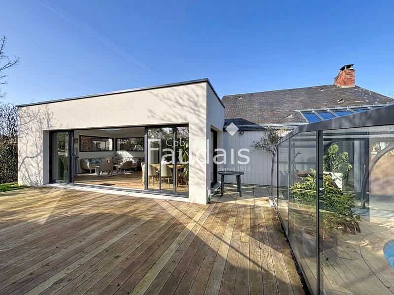 Maison - 162 m² - 7 pièces