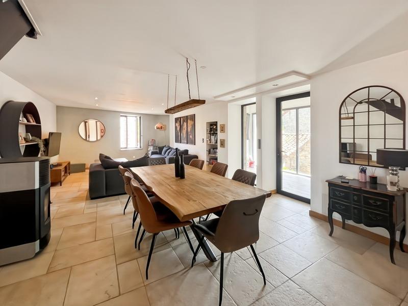 Maison en pierre - 120 m² - 4 pièces