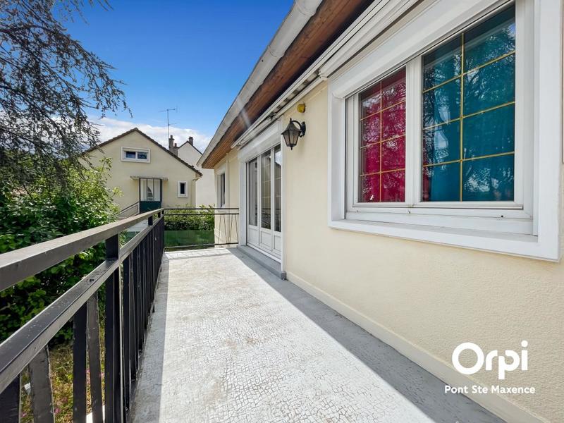 Maison - 169 m² - 7 pièces