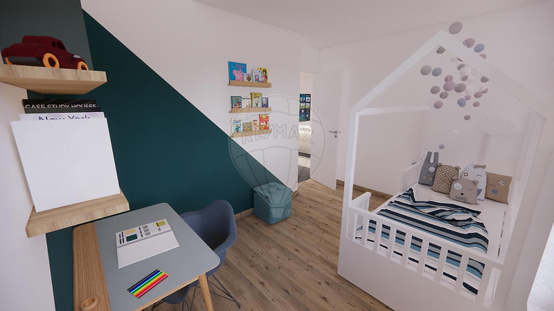 Appartement - 100 m² - 5 pièces