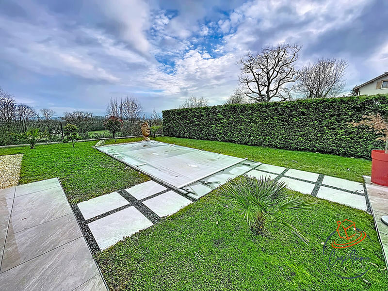 Maison - 114 m² - 5 pièces