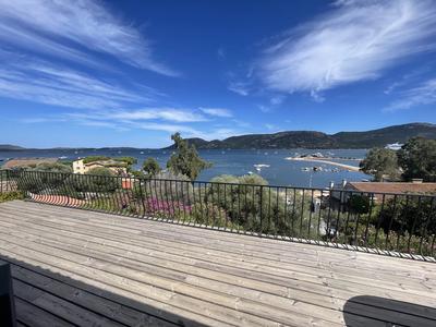 Villa - 283 m² - 6 pièces