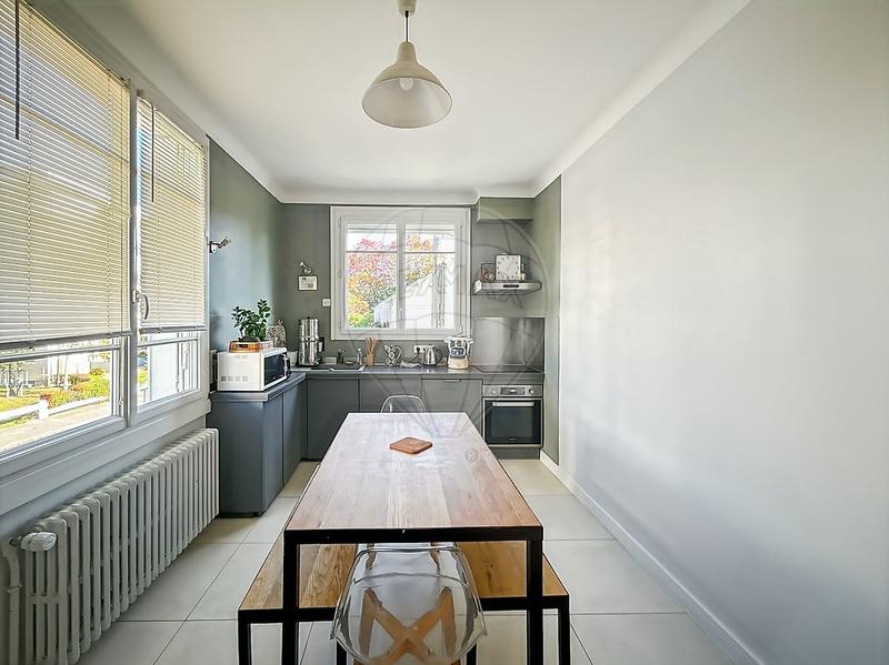 Maison - 158 m² - 6 pièces