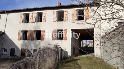 Maison - 240 m² - 10 pièces