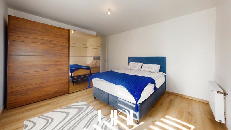 Maison - 200 m² - 7 pièces