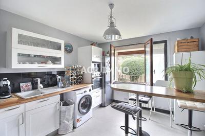 Appartement - 60 m² - 2 pièces