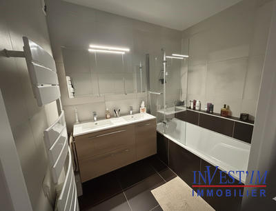 Appartement - 88 m² - 4 pièces