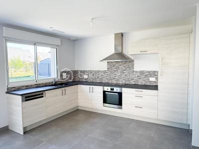 Maison - 101 m² - 5 pièces