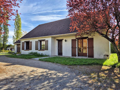 Maison - 95 m² - 5 pièces
