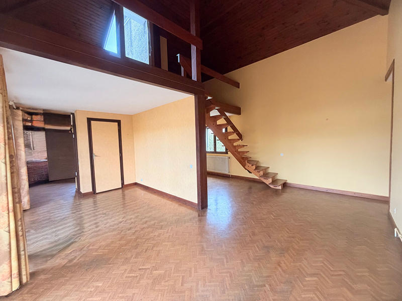 Maison - 97 m² - 3 pièces