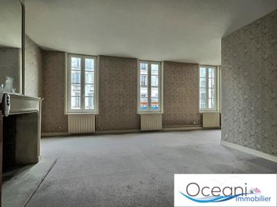 Appartement - 108 m² - 4 pièces