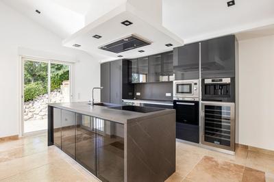 Villa - 280 m² - 8 pièces