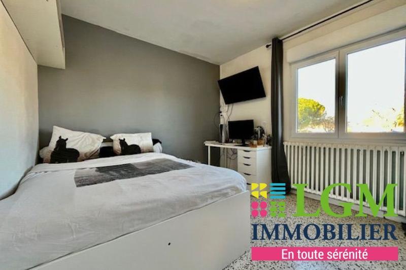 Maison - 243 m² - 9 pièces